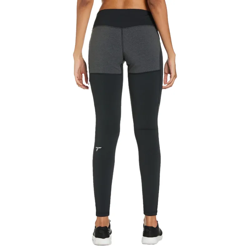 Columbia Women's Titan Peak Trekking Legging in Black / Shark-1